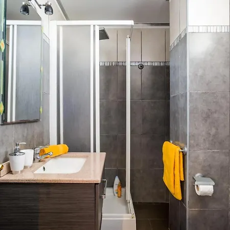 1020 Wonderfull 1 Bedroom Sea View Apartment *